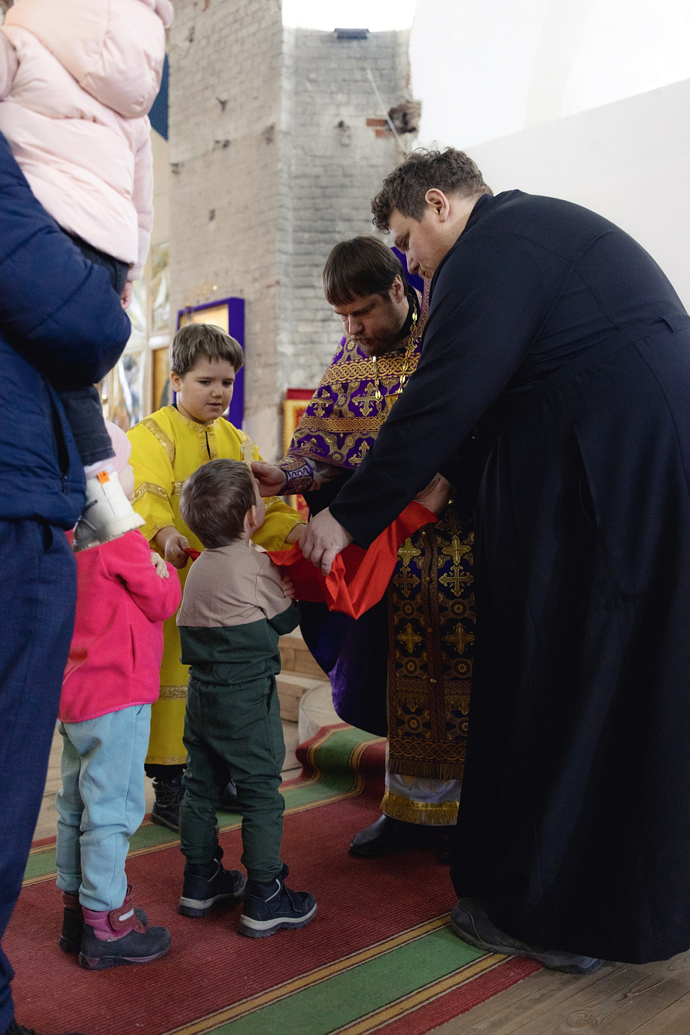 Приходите в храм с детьми
